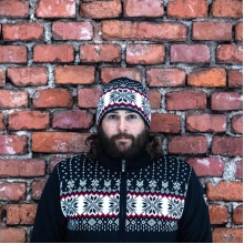 Kama Strickmütze (Beanie) A137 Merino - weiss/rot/navyblau - 1 Stück