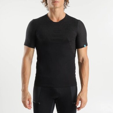 UYN Sport-Tshirt Terracross Shirt mit Shouldercell Knit-Polsterung (Support Fit) Kurzarm 2024 schwarz Herren