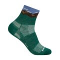 Wrightsock Sportsocke Quarter Plus Stride Motivsocken (knöchelhoch, mitteldick, Anti-Blasen-Socke) grün - 1 Paar