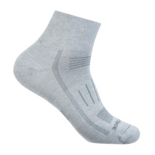 Wrightsock Sportsocken Quarter Endurance (knöchelhoch, Anti-Blasen-Socke) hellgrau - 1 Paar