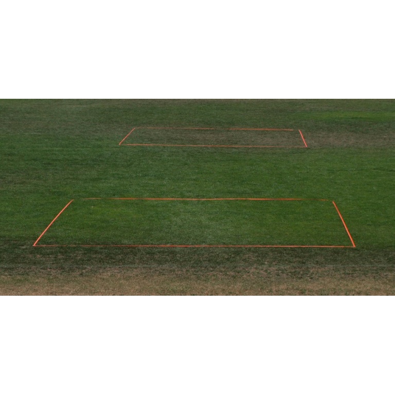Talbot Torro Speedbadminton Spielfeld Linien für 2 Felder 5,50x5,50m (+8x  Haken) online bestellen